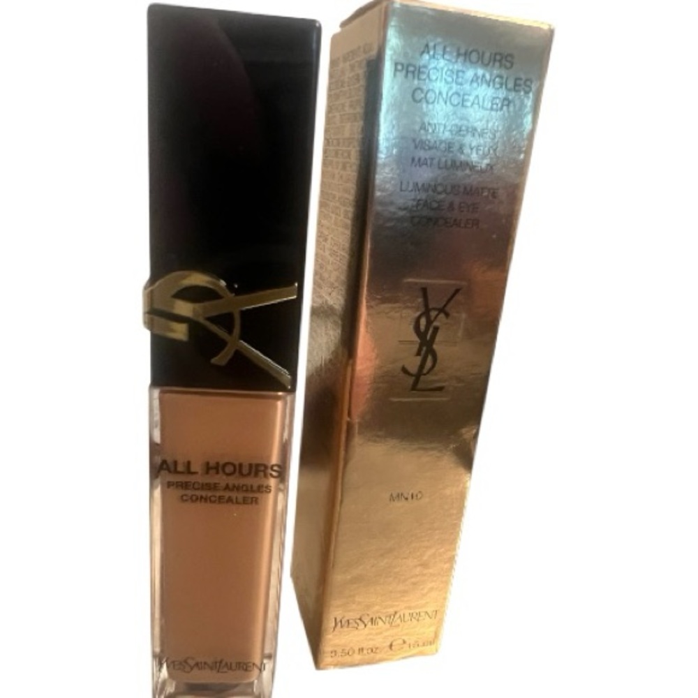 YSL All Hours Precise Angles Concealer Face & Eye -Color MN10
NIB